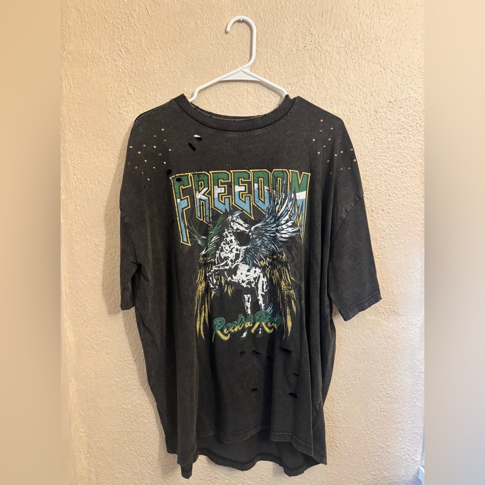 Freedom Graphic Tee - Black